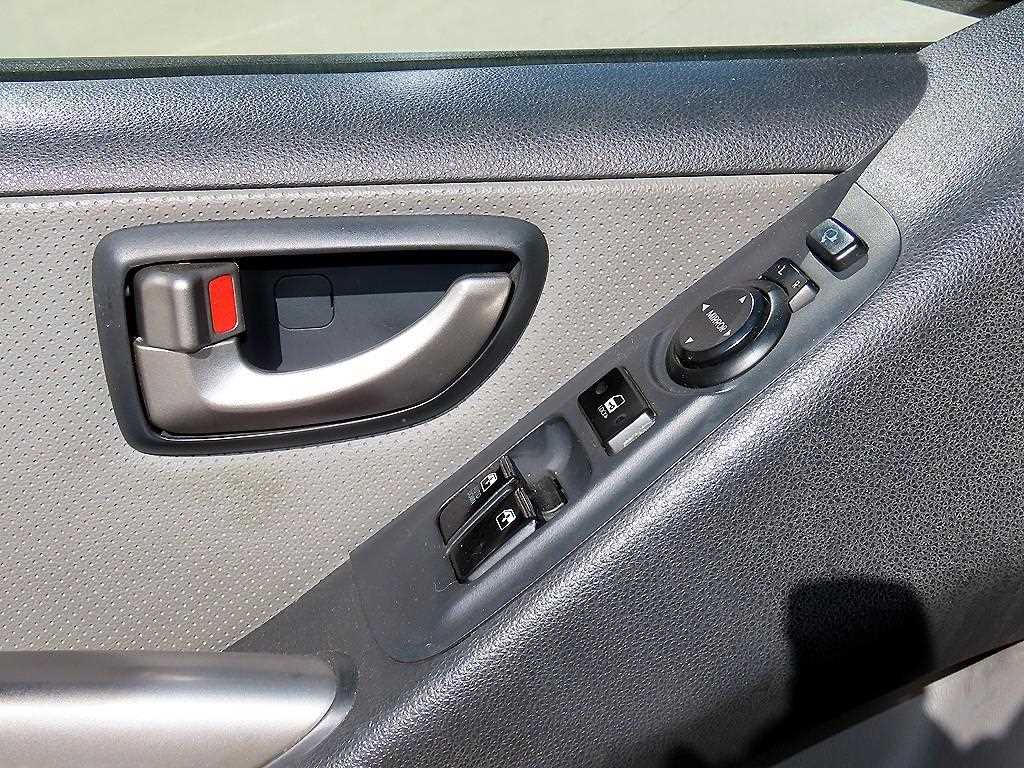 Hyundai Starex — photo 12