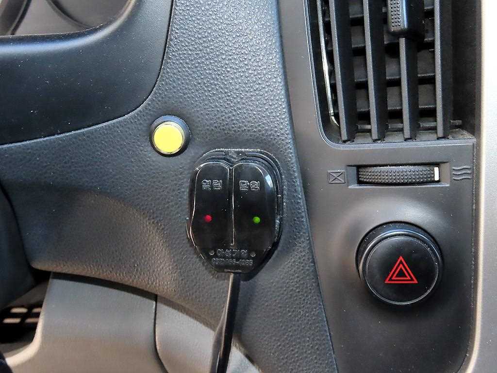 Hyundai Starex — photo 16