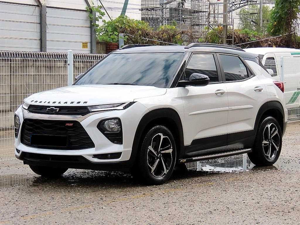 CHEVROLET Trailblazer — photo 02
