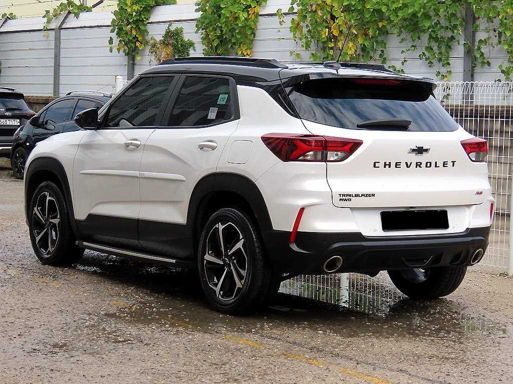 CHEVROLET Trailblazer — photo 03