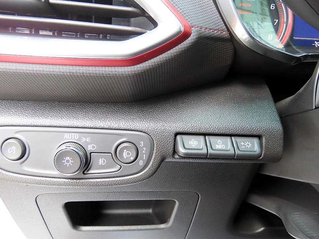 CHEVROLET Trailblazer — photo 13