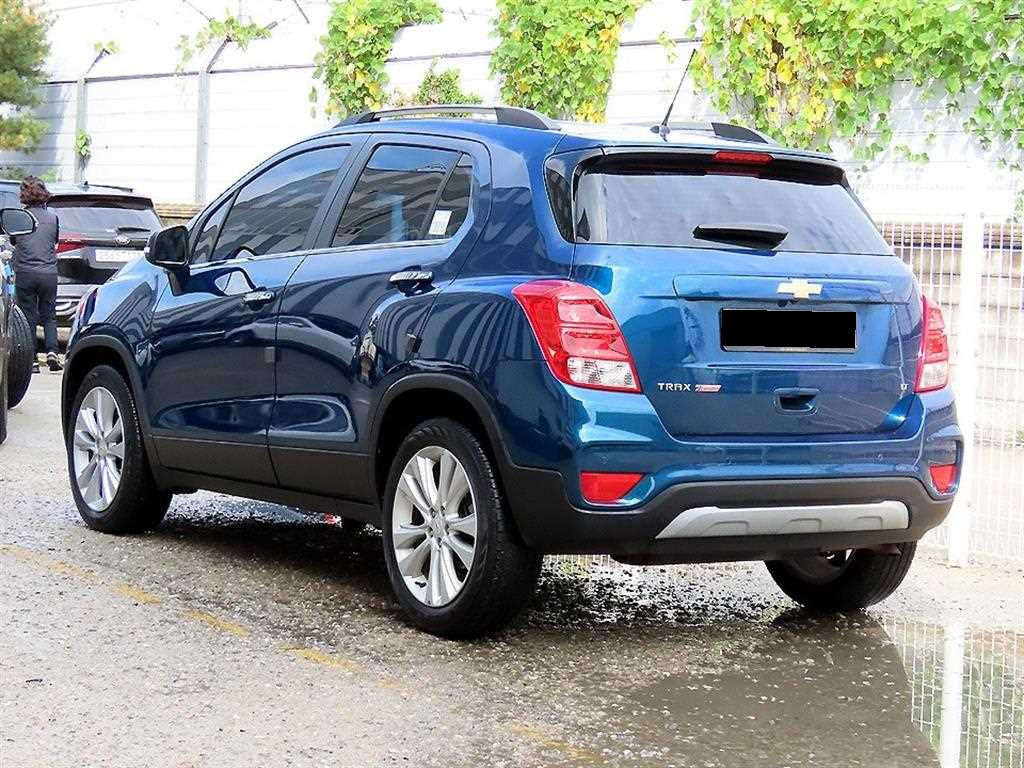 CHEVROLET Trax — photo 03