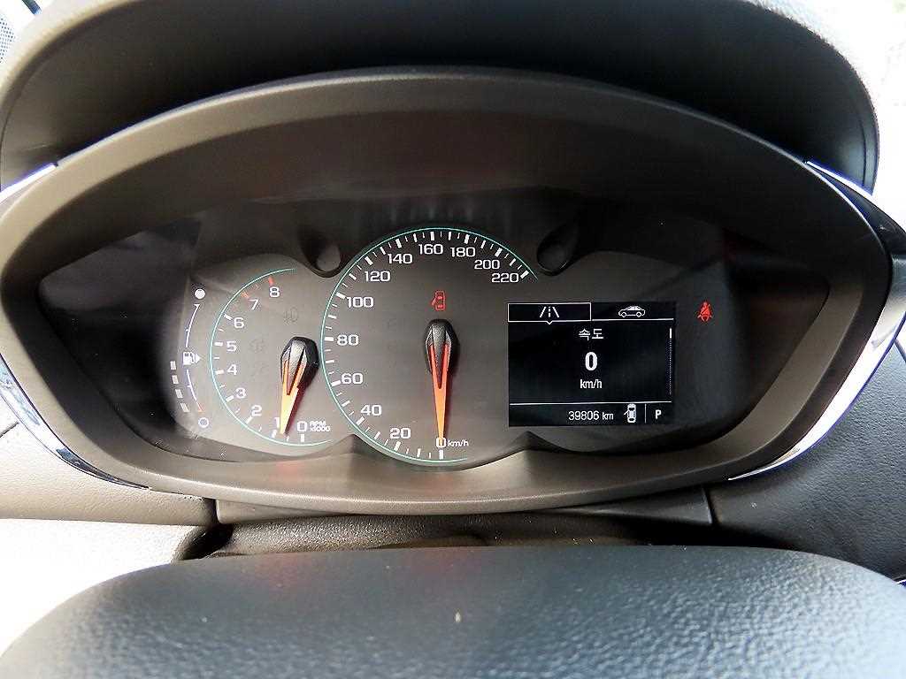 CHEVROLET Trax — photo 09