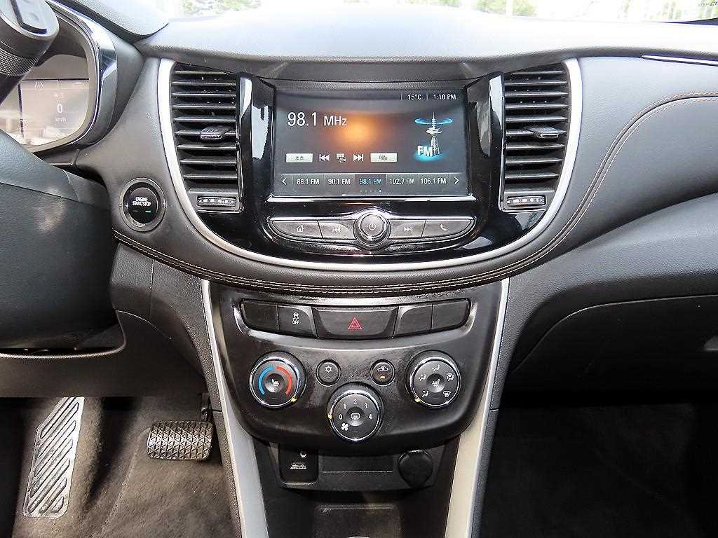 CHEVROLET Trax — photo 12