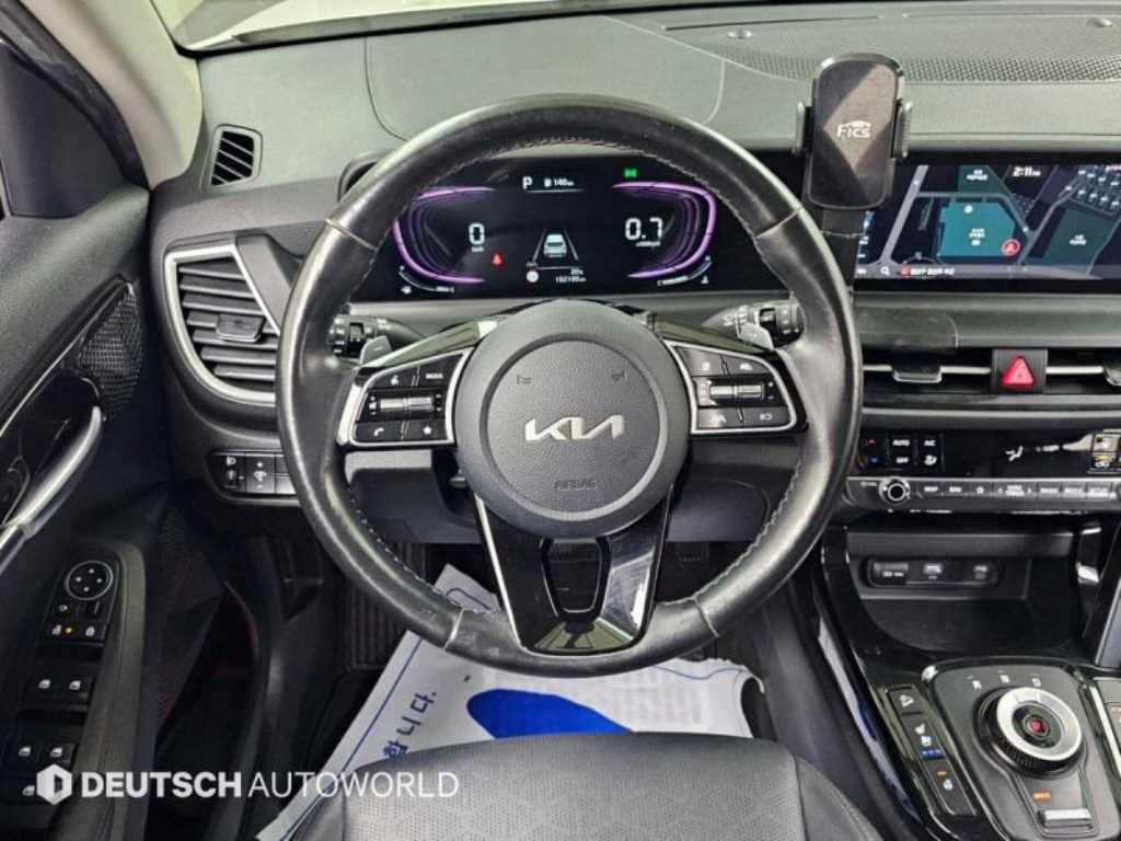 Kia Seltos — photo 12