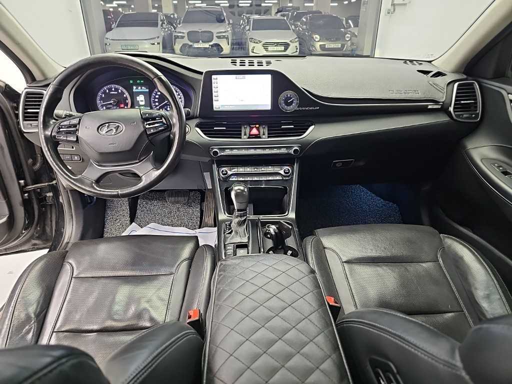 Hyundai Grandeur — photo 07