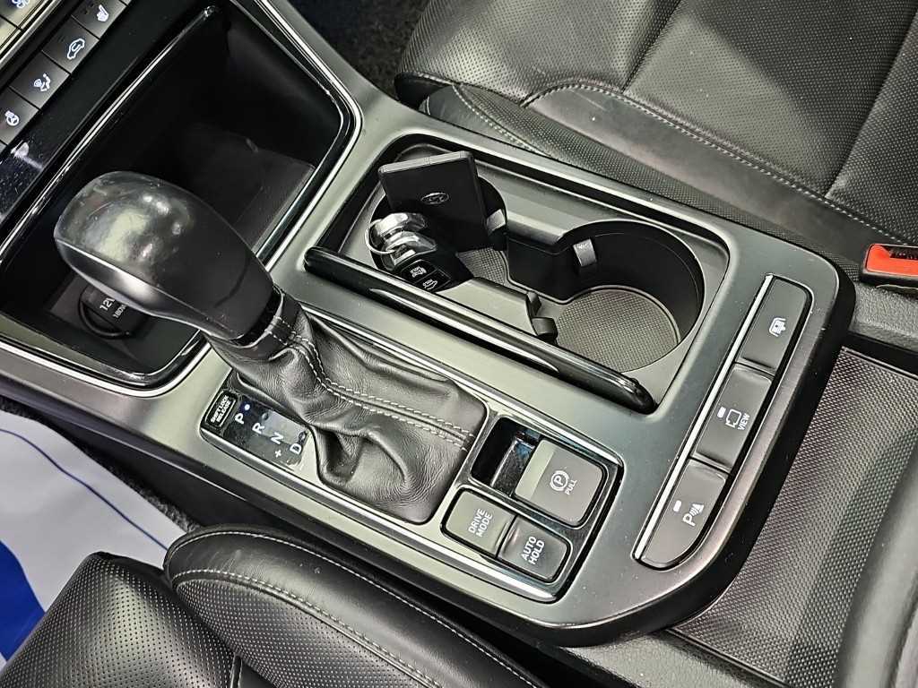 Hyundai Grandeur — photo 08