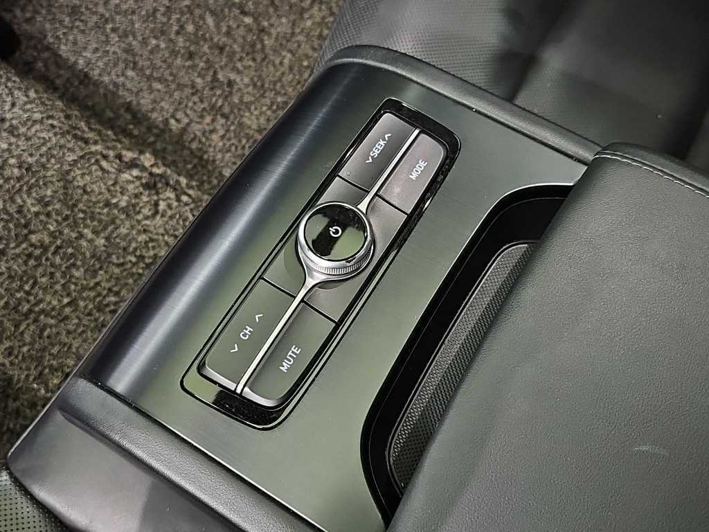 Hyundai Grandeur — photo 14
