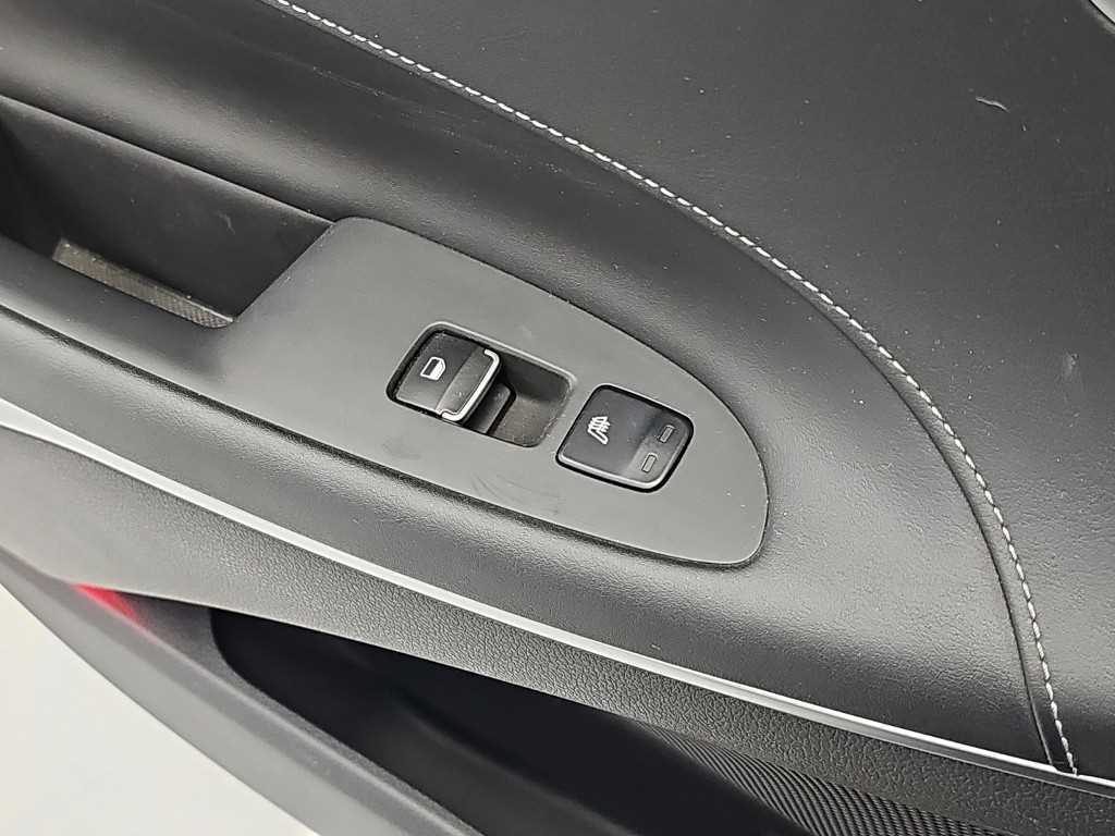 Hyundai Grandeur — photo 15