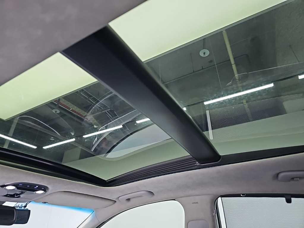 Hyundai Grandeur — photo 16