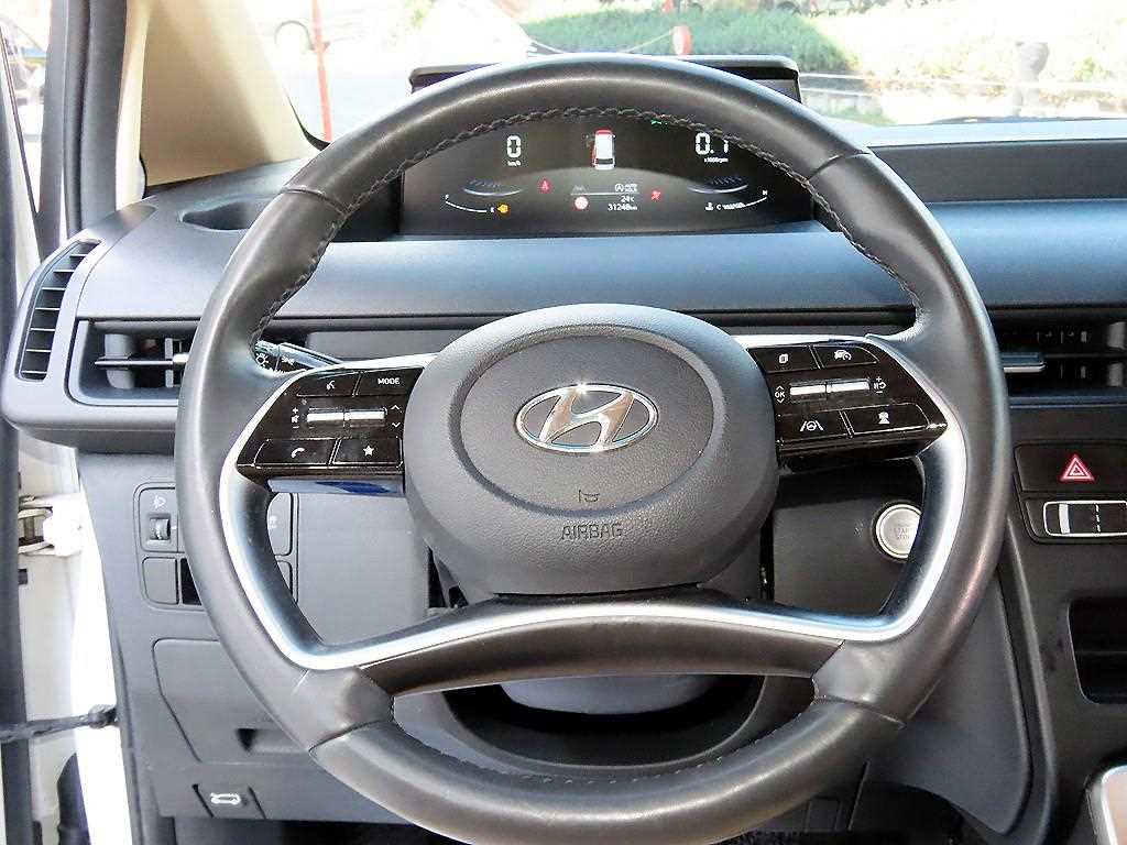 Hyundai Staria — photo 08