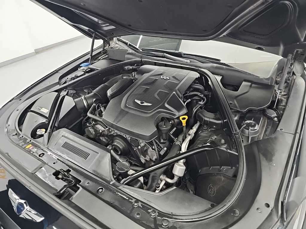 Genesis G80 — photo 05