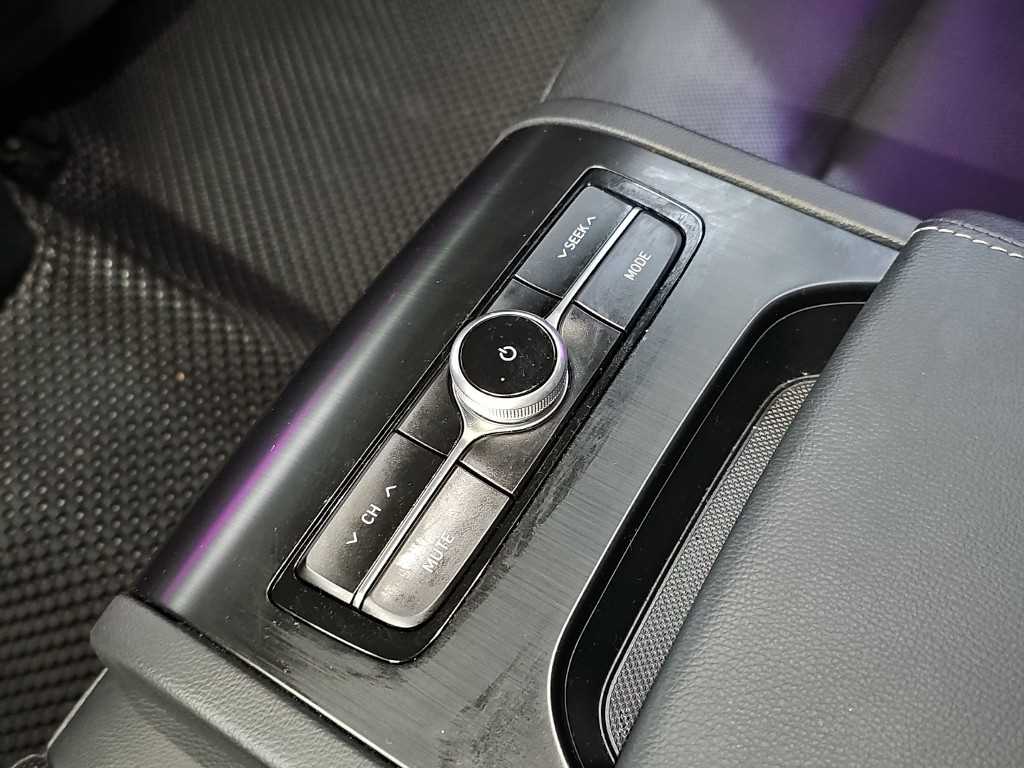 Hyundai Grandeur — photo 14