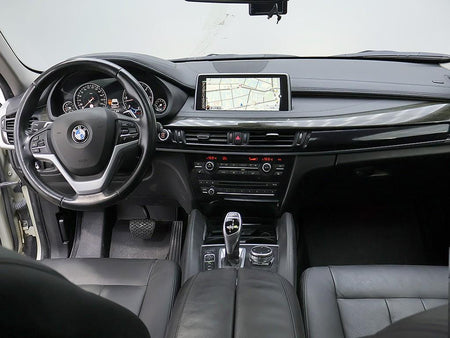 BMW X6 — photo 05