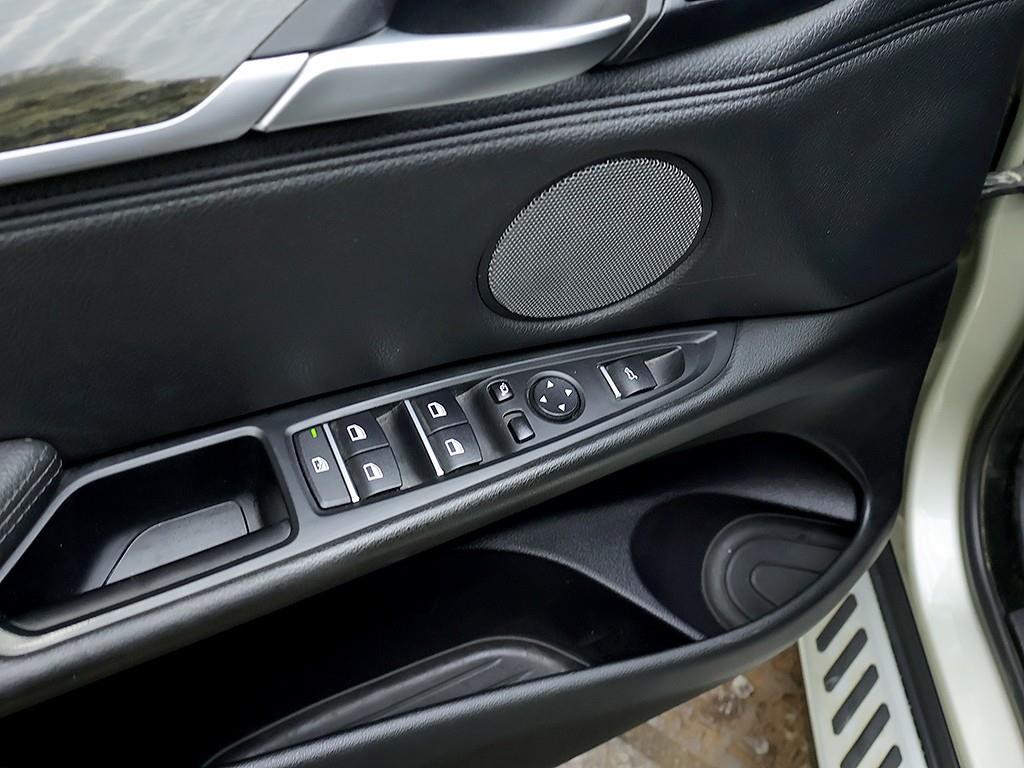 BMW X6 — photo 13