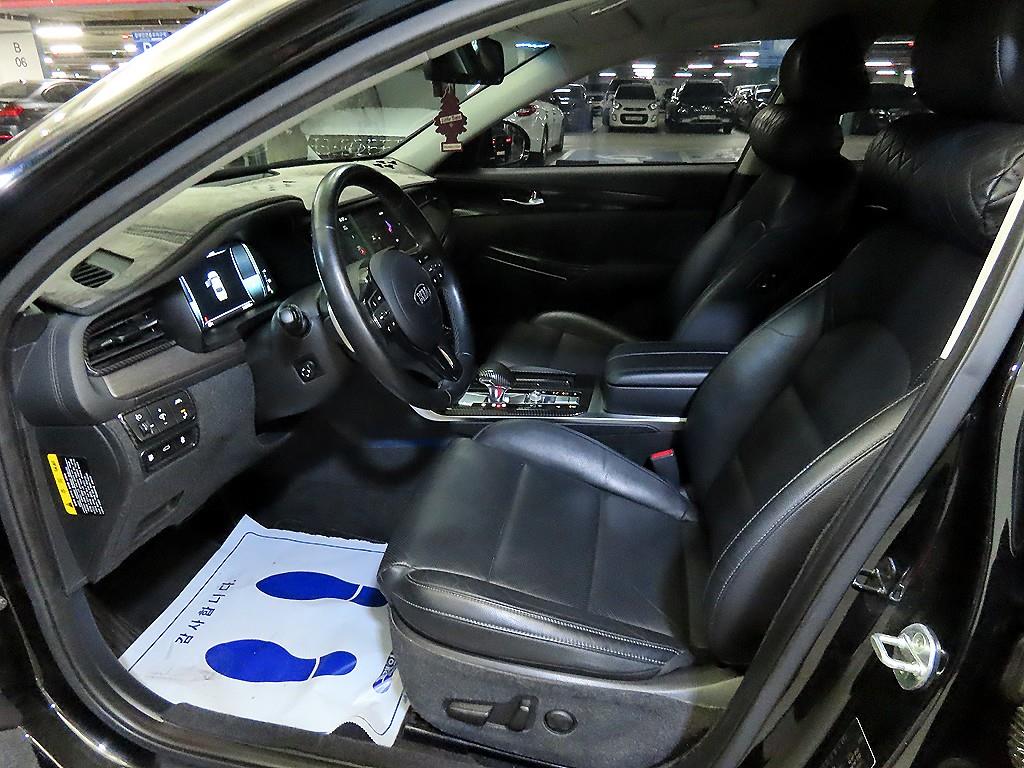 Kia K7 — photo 06