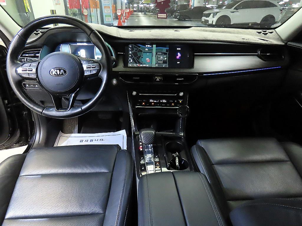 Kia K7 — photo 10
