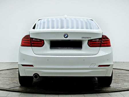 BMW 3-Series — photo 03