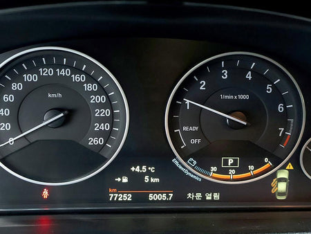 BMW 3-Series — photo 06