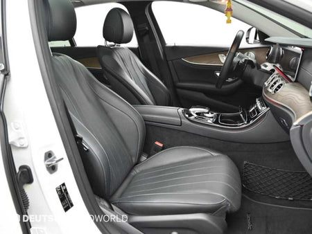 Mercedes-Benz E-Class — photo 10