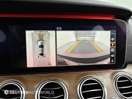 Mercedes-Benz E-Class — photo 15