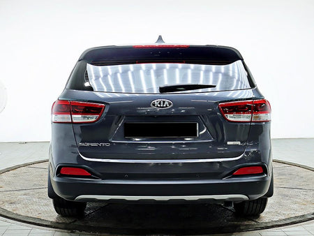 Kia Sorento — photo 03