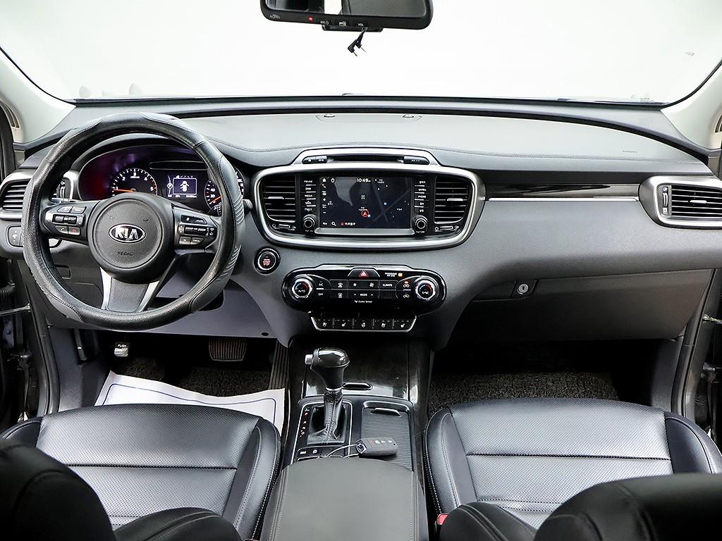 Kia Sorento — photo 05