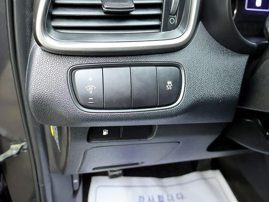 Kia Sorento — photo 14