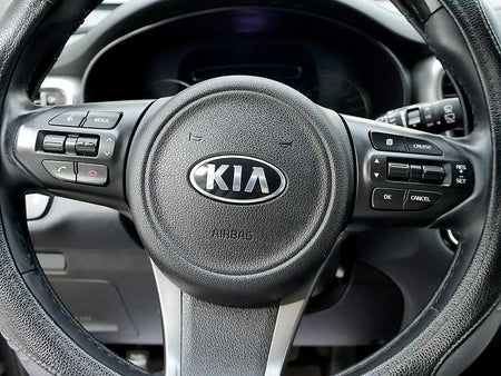 Kia Sorento — photo 16