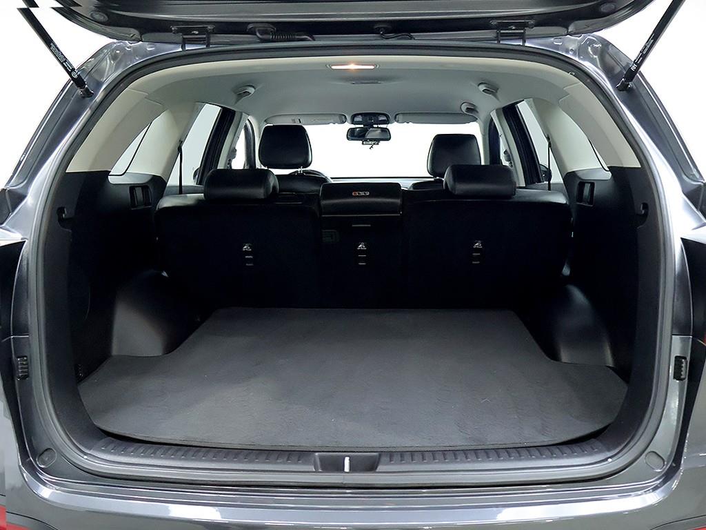 Kia Sorento — photo 18