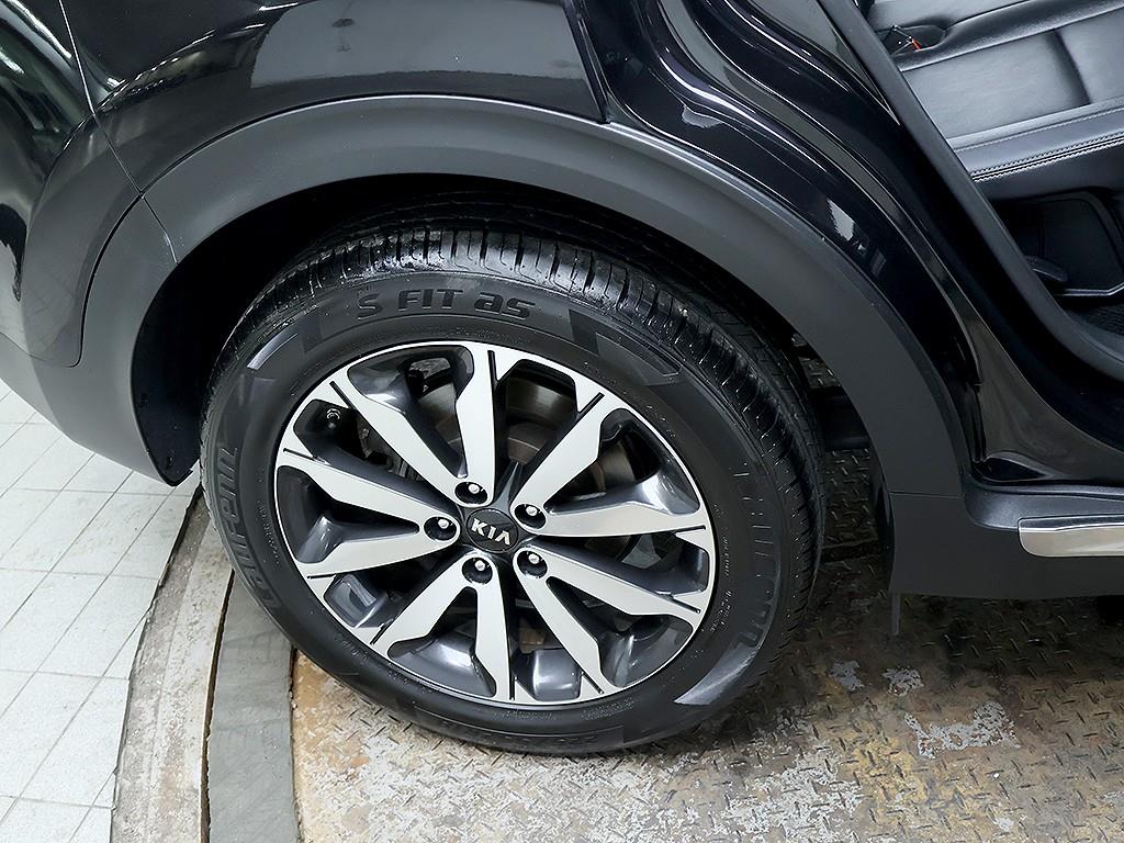 Kia Sportage — photo 08