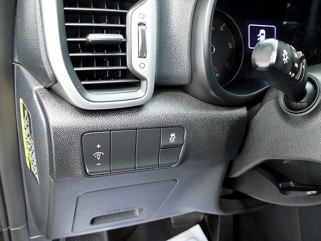 Kia Sportage — photo 14