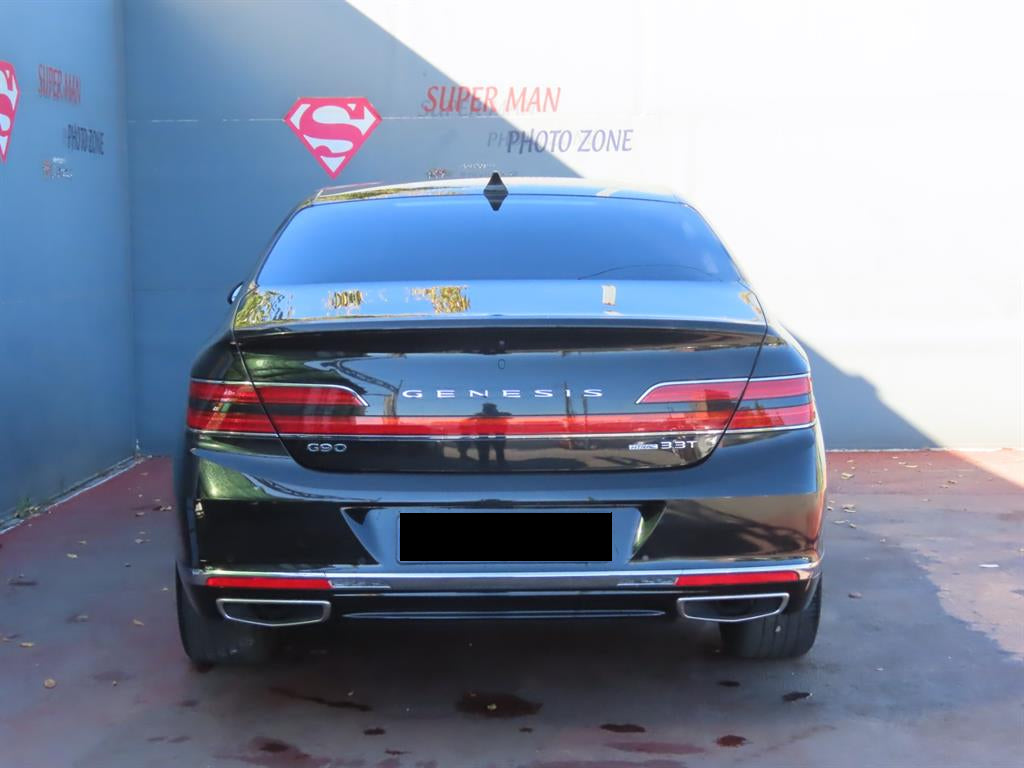 Genesis G90 — photo 04