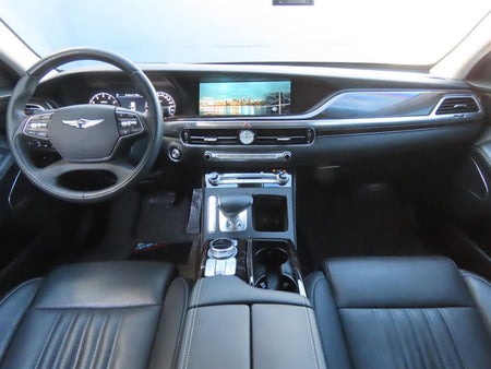 Genesis G90 — photo 09