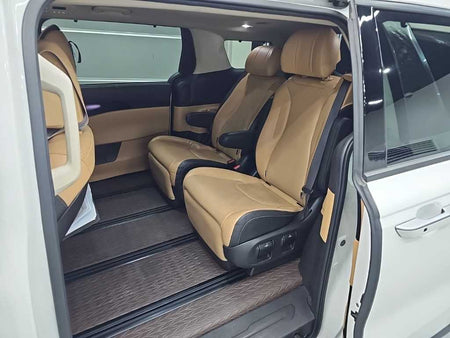 Kia Carnival — photo 12