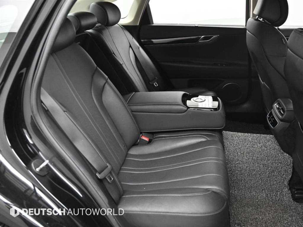 Genesis G80 — photo 14