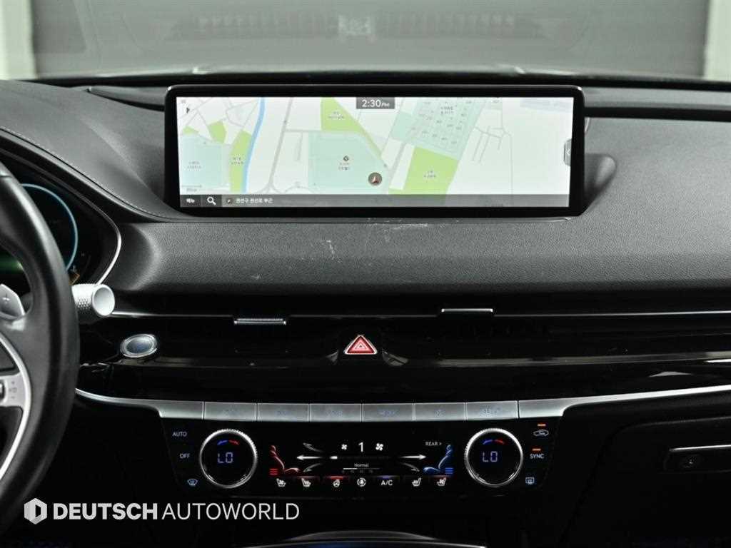 Genesis G80 — photo 16