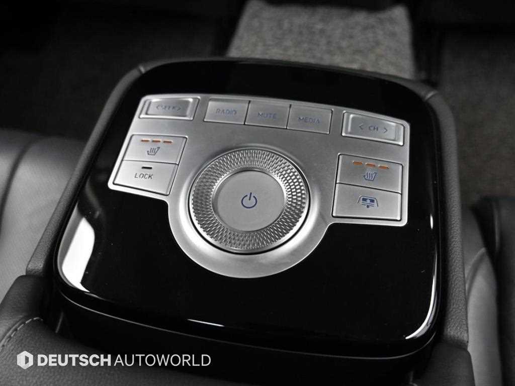 Genesis G80 — photo 18