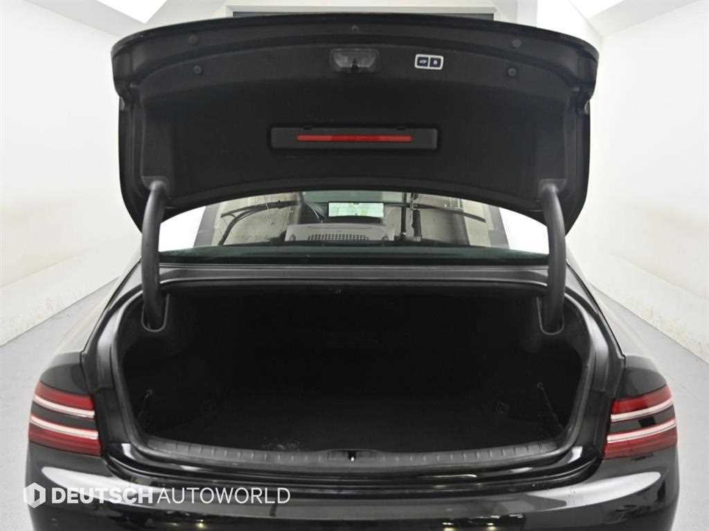 Genesis G80 — photo 19