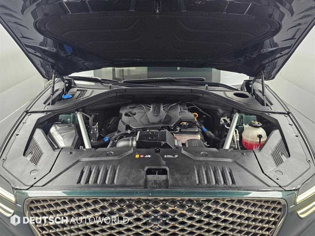 Genesis GV70 — photo 06