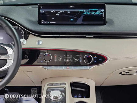 Genesis GV70 — photo 13