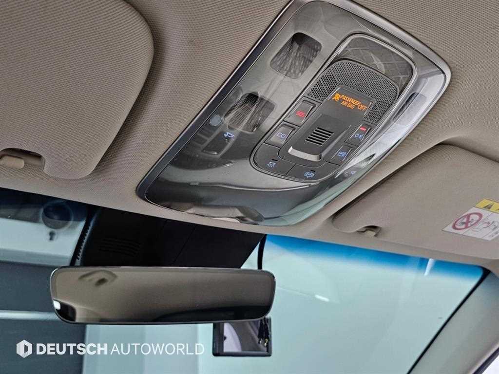 Genesis GV70 — photo 20