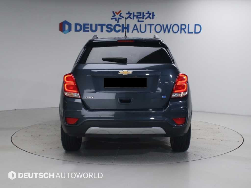 CHEVROLET Trax — photo 04