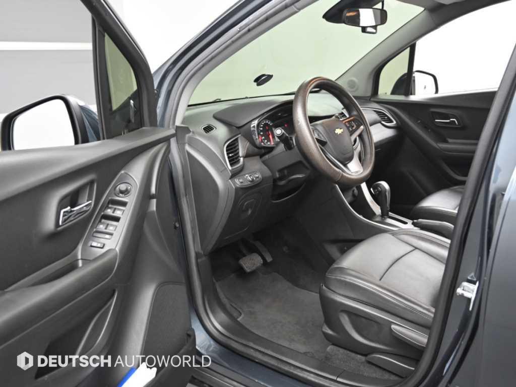 CHEVROLET Trax — photo 11