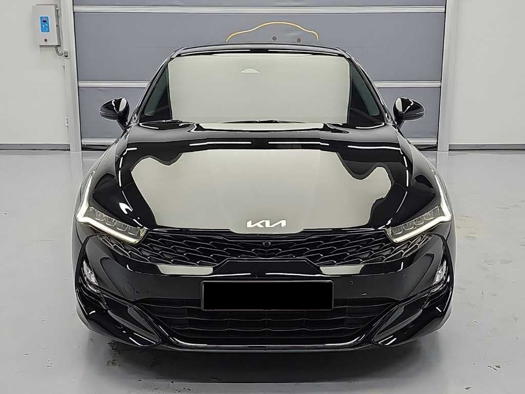 Kia K5 — photo 02