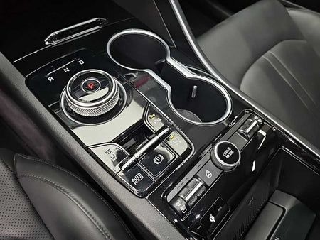 Kia K5 — photo 08