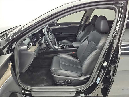 Kia K5 — photo 11