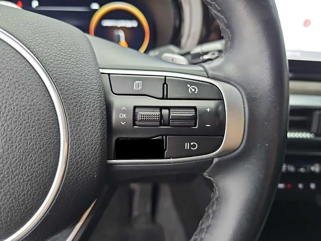 Kia K5 — photo 18