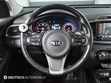 Kia Sorento — photo 13