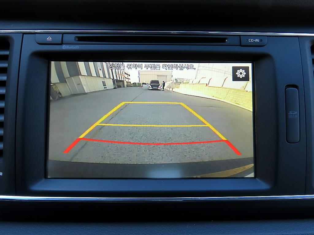 Kia Carnival — photo 14